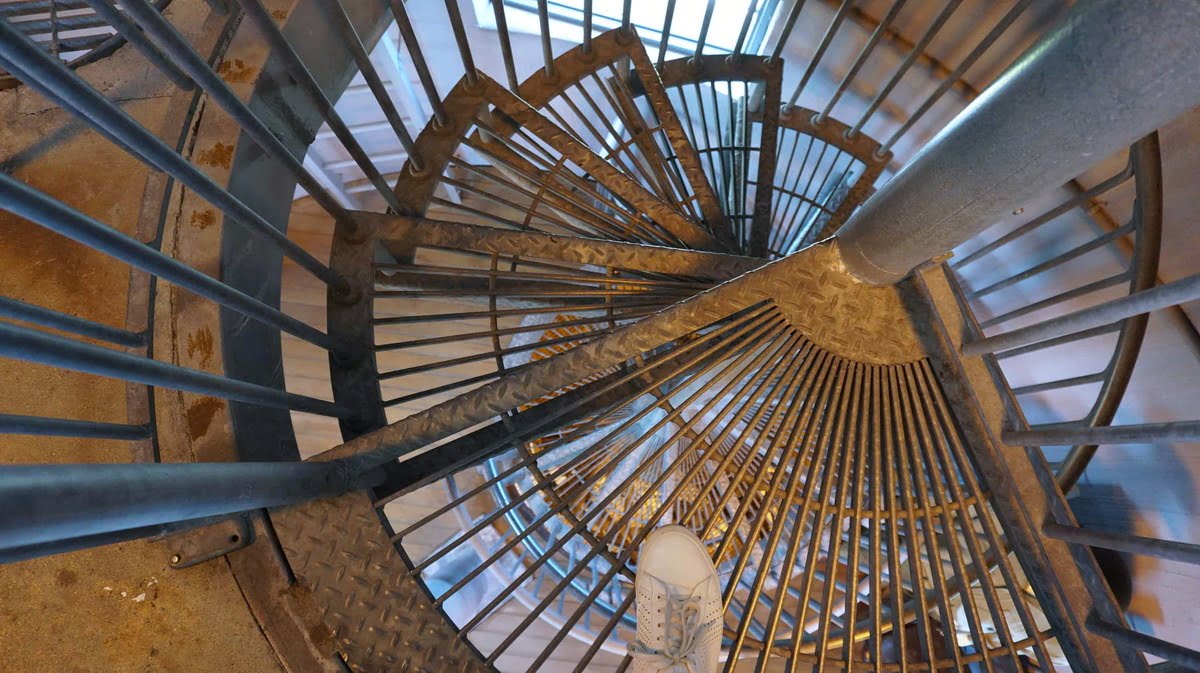 World War II Tower - Staircase | Places to Visit in Cape May, NJ | Cape May, NJ Activities | Sincerely Yasmin